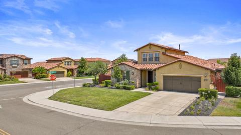 1510 De Barbieri Ct, Manteca, CA 95337 photo 2