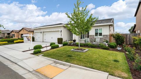 2170 Macedo St, Manteca, CA 95337 photo 3