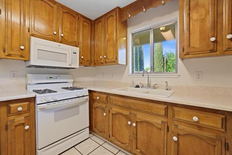 2524 4th St, Hughson, CA 95326 photo 8