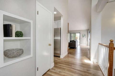 702 Lake Terrace Cir, Davis, CA 95616 photo 5