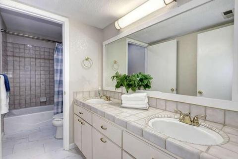 702 Lake Terrace Cir, Davis, CA 95616 photo 23