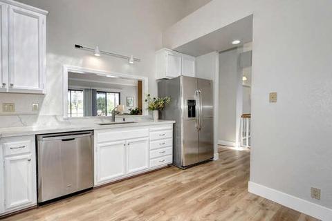 702 Lake Terrace Cir, Davis, CA 95616 photo 14