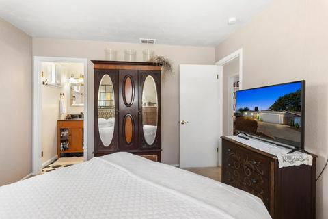 8564 Oak Ave, Orangevale, CA 95662 photo 20