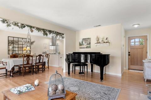 8564 Oak Ave, Orangevale, CA 95662 photo 4