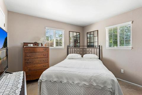 8564 Oak Ave, Orangevale, CA 95662 photo 19