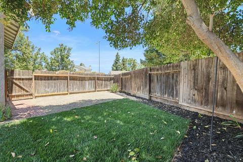 827 Zumstein Dr, Ripon, CA 95366 photo 32