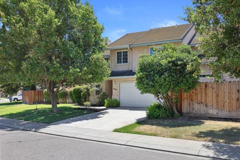 827 Zumstein Dr, Ripon, CA 95366 photo 2