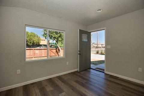 5216 7th St, Keyes, CA 95328 photo 10