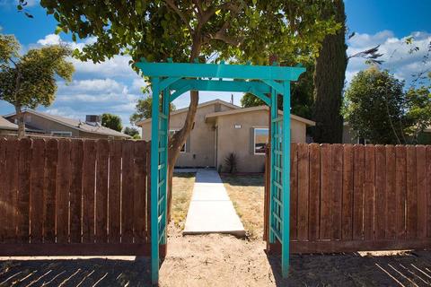 5216 7th St, Keyes, CA 95328 photo 2