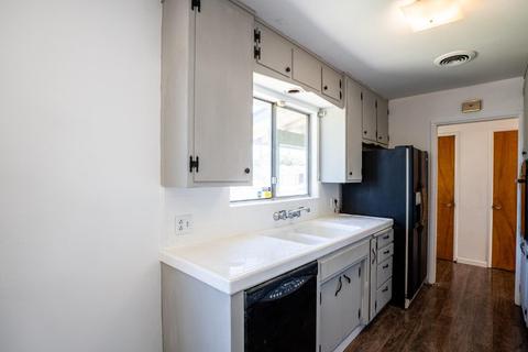 1204 Dorothy Way, Modesto, CA 95350 photo 15