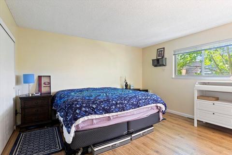 6148 Via Casitas, Carmichael, CA 95608 photo 17