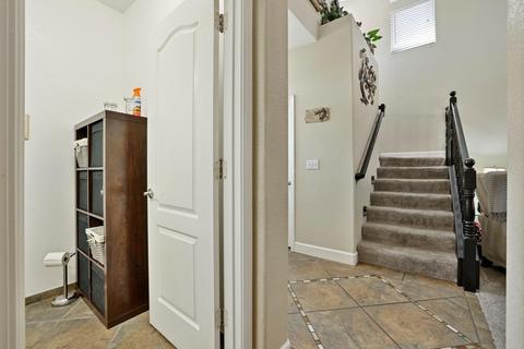 2035 Lauritson Ln, Manteca, CA 95336 photo 27