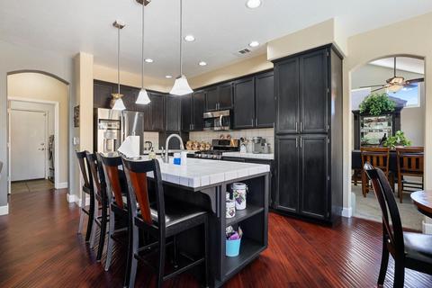 2035 Lauritson Ln, Manteca, CA 95336 photo 11