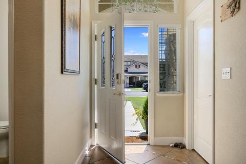 2035 Lauritson Ln, Manteca, CA 95336 photo 5