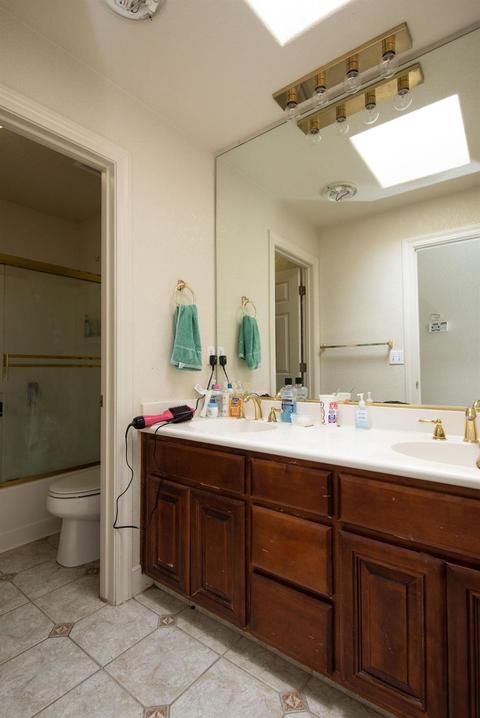 1813 New Chesham Ct, Modesto, CA 95355 photo 23
