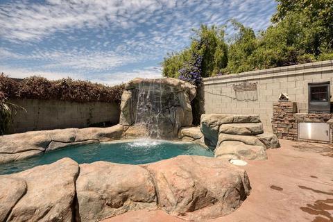 1813 New Chesham Ct, Modesto, CA 95355 photo 34