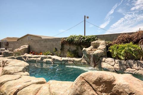 1813 New Chesham Ct, Modesto, CA 95355 photo 36