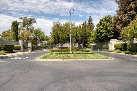 1813 New Chesham Ct, Modesto, CA 95355 photo 4