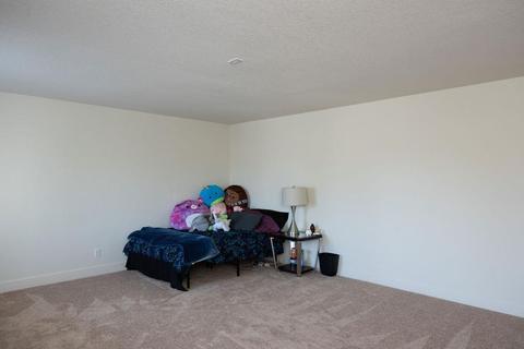 1813 New Chesham Ct, Modesto, CA 95355 photo 17