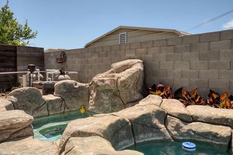 1813 New Chesham Ct, Modesto, CA 95355 photo 38