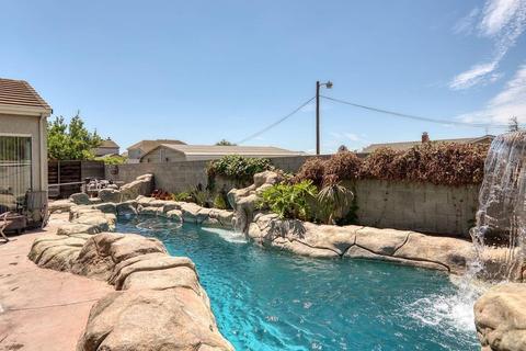 1813 New Chesham Ct, Modesto, CA 95355 photo 43