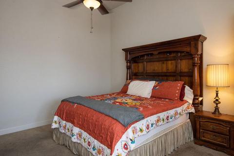 1813 New Chesham Ct, Modesto, CA 95355 photo 27