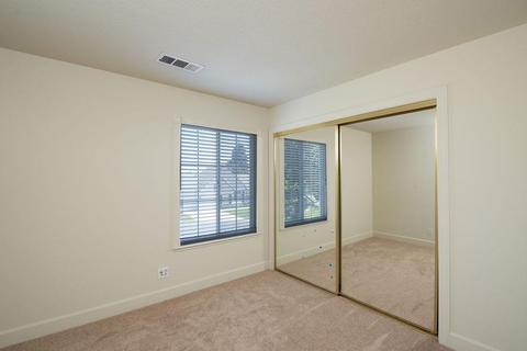 1813 New Chesham Ct, Modesto, CA 95355 photo 20