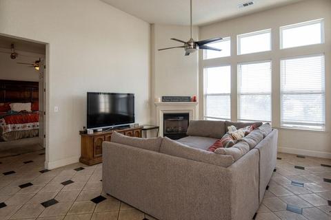 1813 New Chesham Ct, Modesto, CA 95355 photo 15