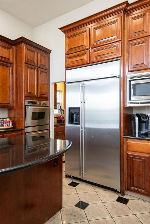 1813 New Chesham Ct, Modesto, CA 95355 photo 12