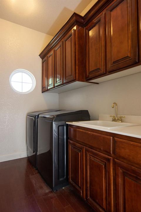 1813 New Chesham Ct, Modesto, CA 95355 photo 24