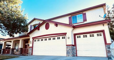 4005 Tapestry Dr, Modesto, CA 95357 photo 3