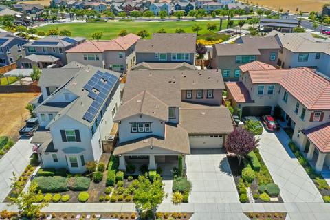 2296 Memory Ln, Tracy, CA 95377 photo 1