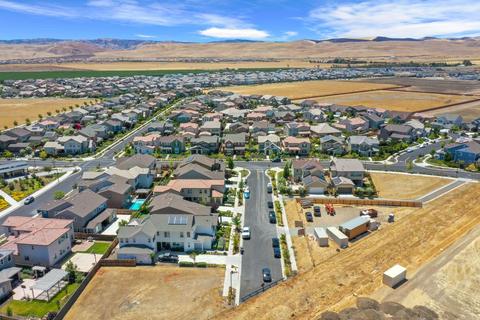 2296 Memory Ln, Tracy, CA 95377 photo 73