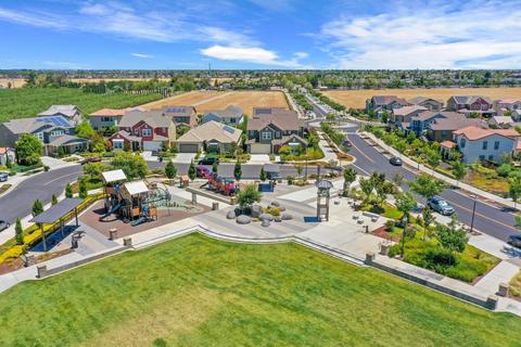2296 Memory Ln, Tracy, CA 95377 photo 70