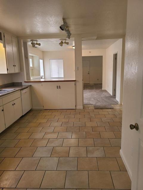 314 Melrose St, Modesto, CA 95354 photo 4
