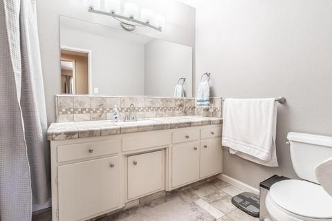 708 Leytonstone Ave, Modesto, CA 95355 photo 16
