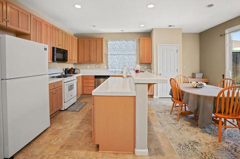 1904 Orleans Way, Modesto, CA 95355 photo 8