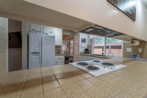 920 Vindel Ln, Modesto, CA 95350 photo 11