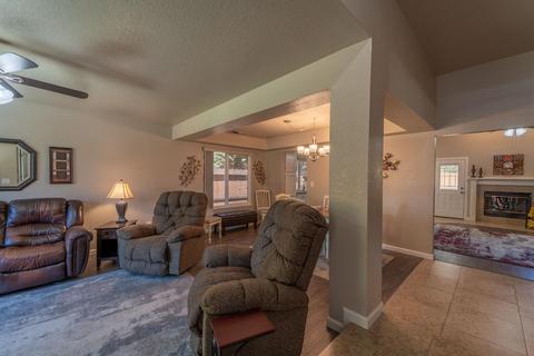 920 Vindel Ln, Modesto, CA 95350 photo 5