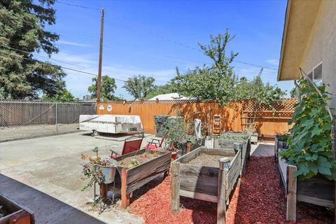 237 Emerson Ave, Modesto, CA 95350 photo 33