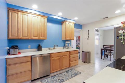 237 Emerson Ave, Modesto, CA 95350 photo 14