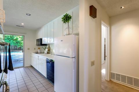 4774 Marlborough Way, Carmichael, CA 95608 photo 17