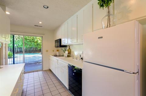 4774 Marlborough Way, Carmichael, CA 95608 photo 18