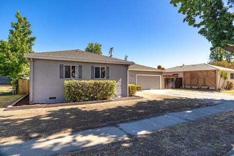 1313 Bowen Ave, Modesto, CA 95350 photo 2