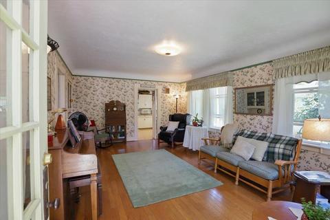 435 3rd St, Ripon, CA 95366 photo 7