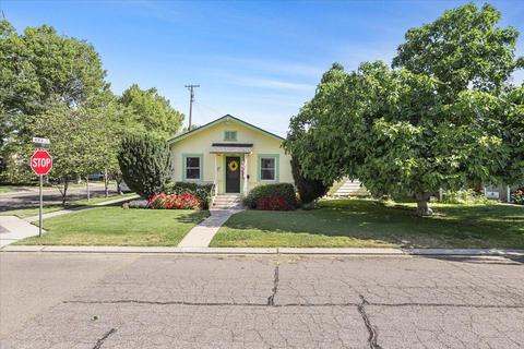 435 3rd St, Ripon, CA 95366 photo 2