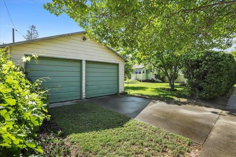 435 3rd St, Ripon, CA 95366 photo 40