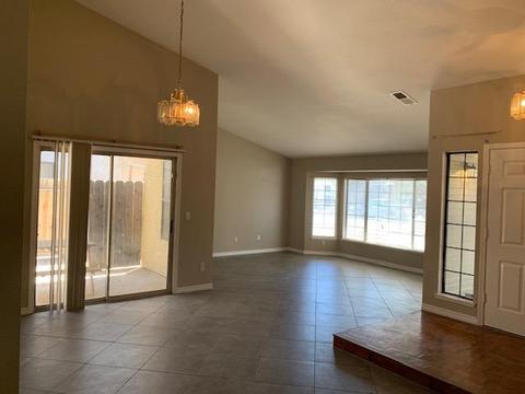 1528 Westridge Pl, Modesto, CA 95358 photo 3