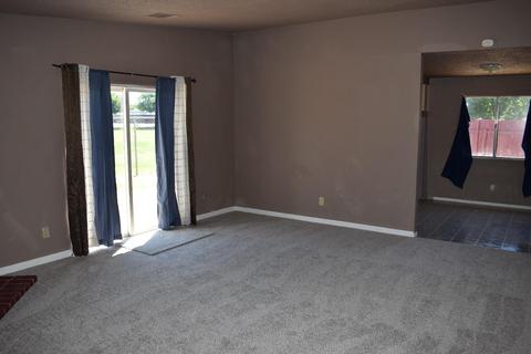 1817 Amber Ct, Merced, CA 95341 photo 5