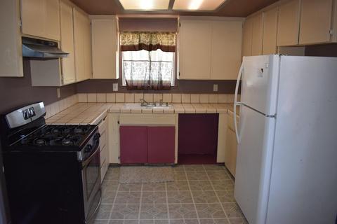 1817 Amber Ct, Merced, CA 95341 photo 9